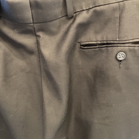 Allan Flusser black pleated and cuffed pants. 36/32
Ch - Picture 11 of 11